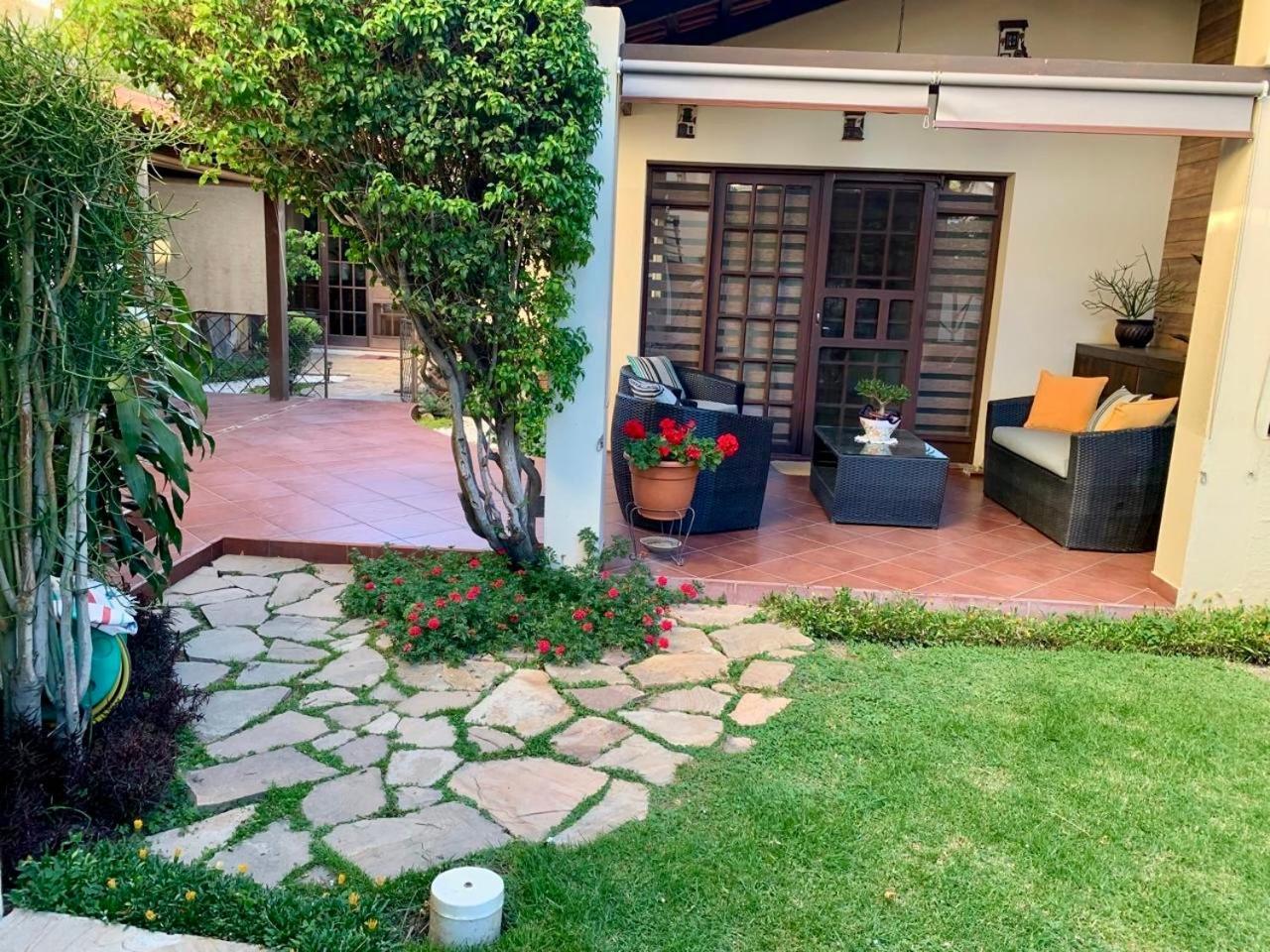 Apartamento Con Jardin Кочабамба Экстерьер фото